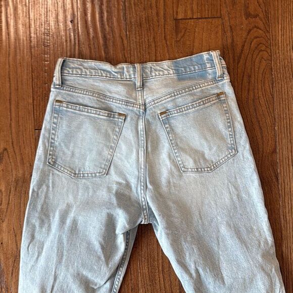 Abercrombie & Fitch the skinny high rise distressed knee jeans 27/4 short - Picture 11 of 12